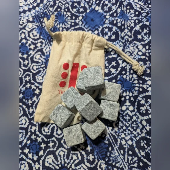 Scotch Rocks ( Free With $50.00 Purchase) - Picture 1 of 3